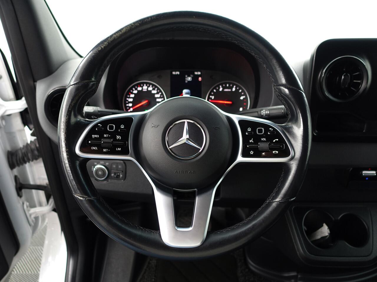 Mercedes-Benz SPRINTER 319 3.0 V6 CDI 191pk L2H2 Aut- CarPlay, Stoelverwarming, Camera, Comfort Interieur, Inrichting