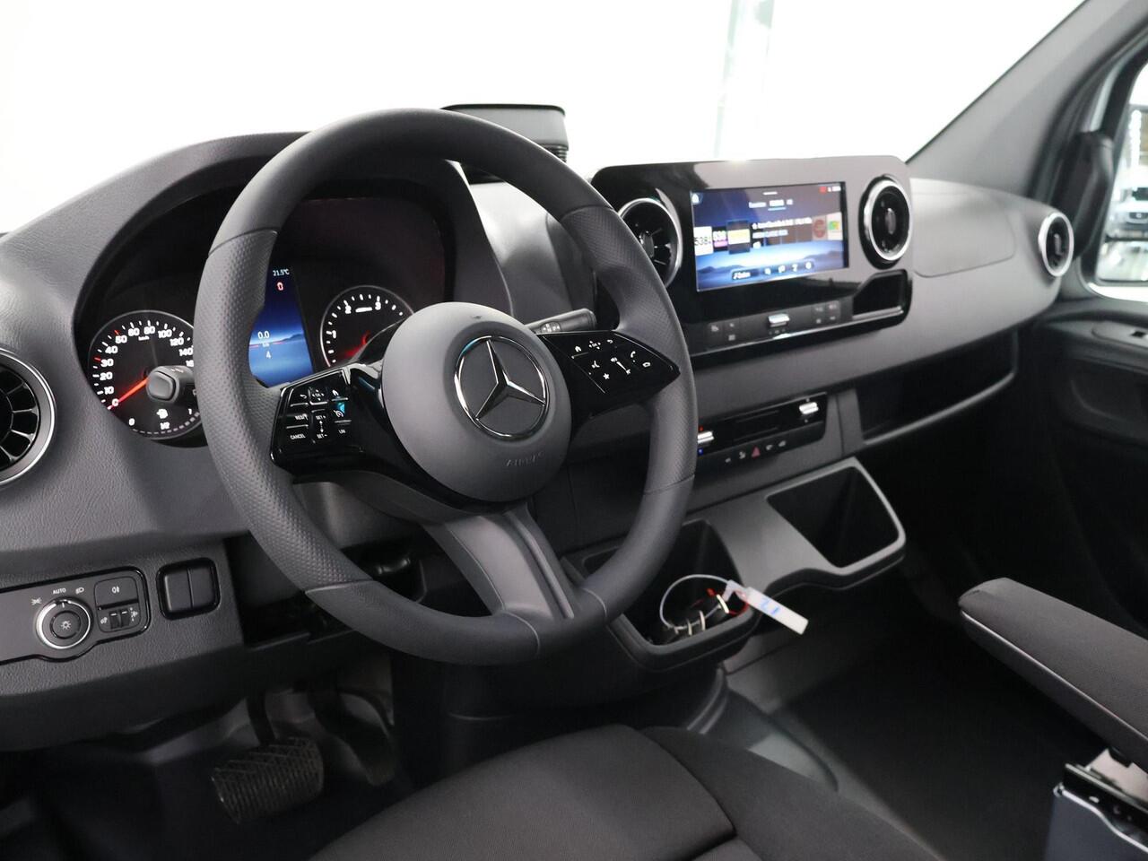 Mercedes-Benz SPRINTER 315 CDI L2 H2 Pro | Smartphone integratie pakket | Achteruitrijcamera | 10.25" MBUX Systeem | 3500 KG Trekgewicht |