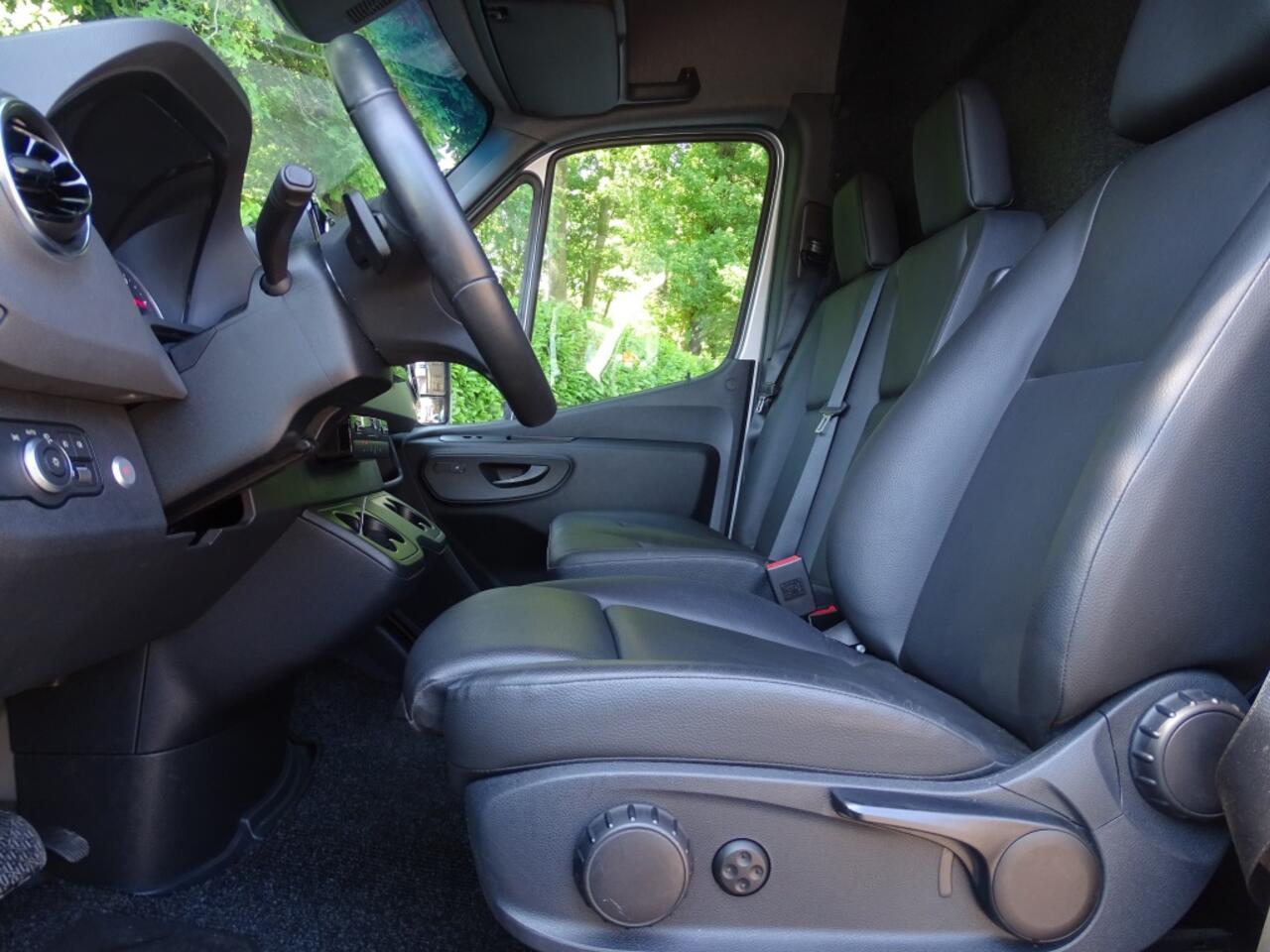 Mercedes-Benz SPRINTER 319 1.9 CDI L2H2 VOL OPTIES 1e eig NWST