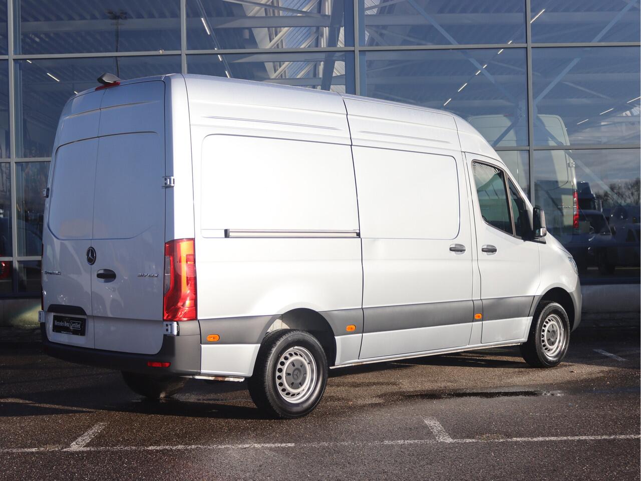 Mercedes-Benz SPRINTER 317 CDI L2H2 Pro | AIRCO/CAMERA/DISTRONIC | Certified