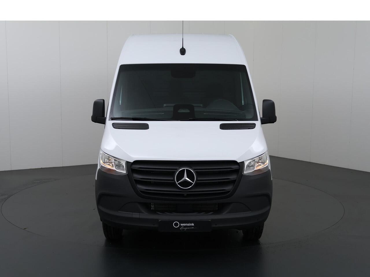 Mercedes-Benz SPRINTER 517 CDI L2 H2 Pro 5.0t | C1 Rijbewijs | Smartphone integratie pakket | Dubbel Lucht | Tachograaf |