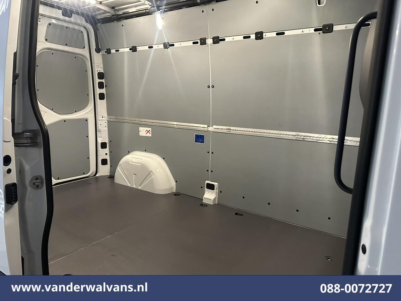 Mercedes-Benz SPRINTER 314 CDI 143pk L2H2 Euro6 Airco | Camera | Navigatie | Apple Carplay | Android Auto Bijrijdersbank