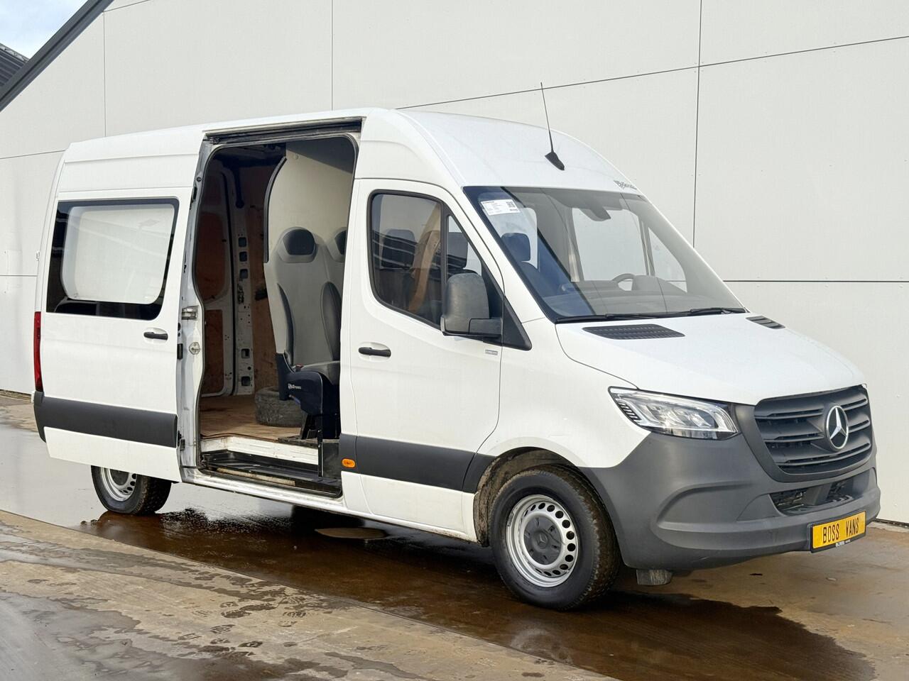Mercedes-Benz SPRINTER 314 2.2 CDI Automaat L2H2 LED Dubbele Cabine Cruise Control Climate Control Carplay Camera Trekhaak 7 Stoelen