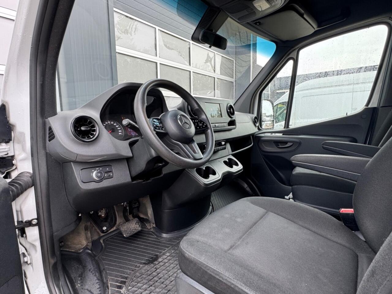Mercedes-Benz SPRINTER 314 CDI L2H1 Automaat / Dubbele schuifdeur / Navi / Trekhaak /