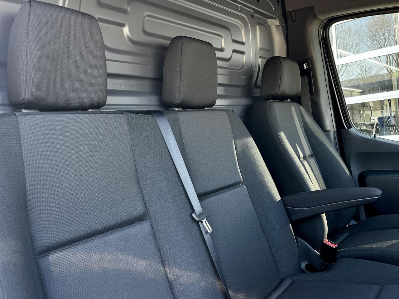 Mercedes-Benz SPRINTER PRO 315 L2H2 RWD AT