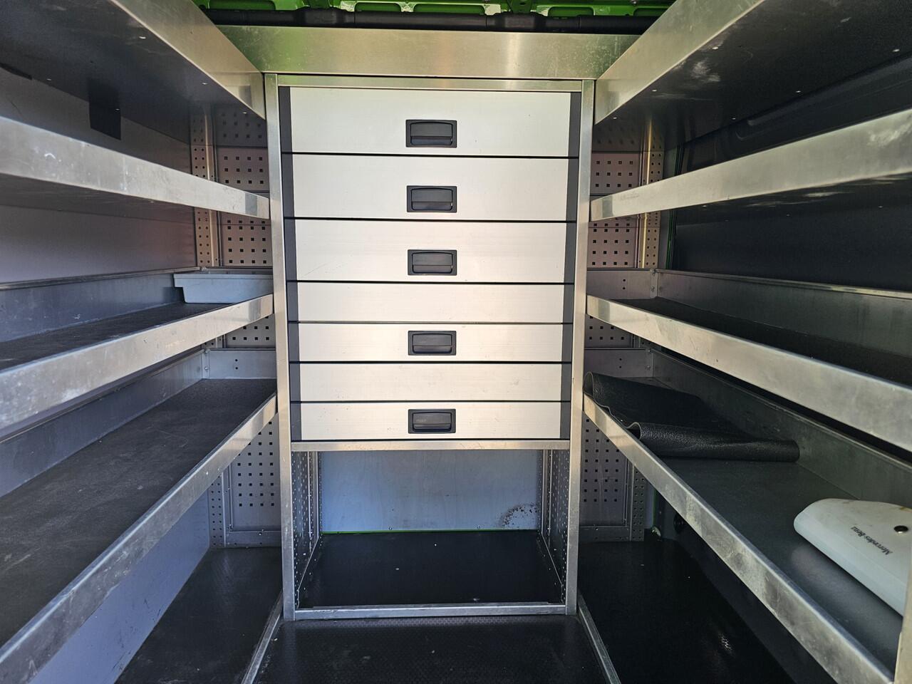 Mercedes-Benz SPRINTER 314 CDI L2-H1 Automaat * Werkplaats Inrichting * Camera * Navi * Trekhaak *