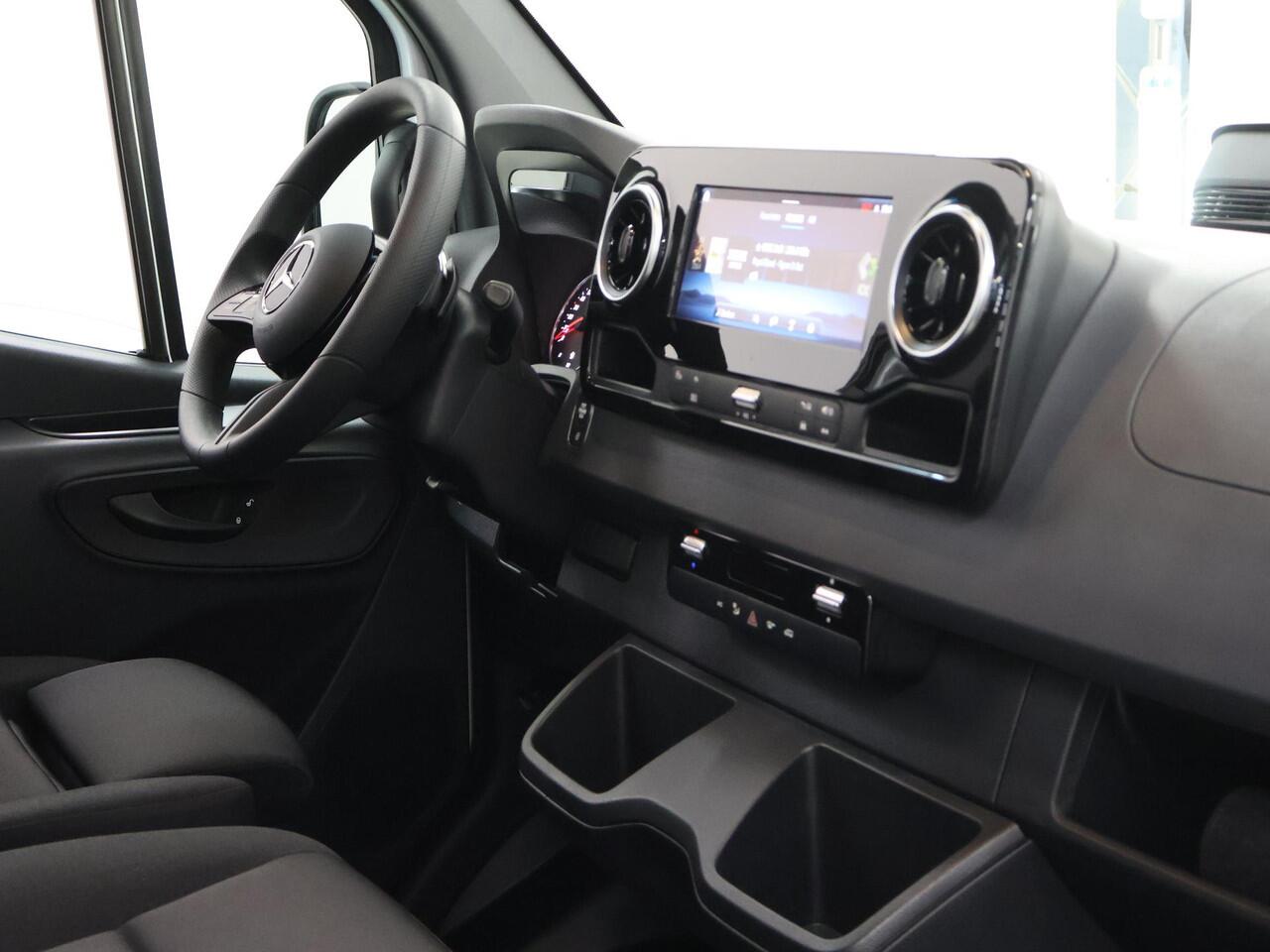 Mercedes-Benz SPRINTER 315 CDI Open Laadbak L3 RWD PRO | | Trekgewicht 3500 kg | 3 zits | Achteruitrijcamera | Cruise Control | Airco | Climate Control |