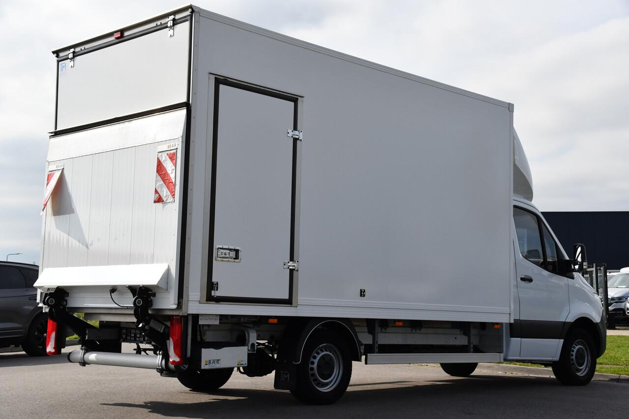 Mercedes-Benz SPRINTER 317 1.9 CDI L3 RWD Bakwagen Cruise, Carplay, Laadklep, 170pk, Automaat, NAVI, Multimedia, Uniek!