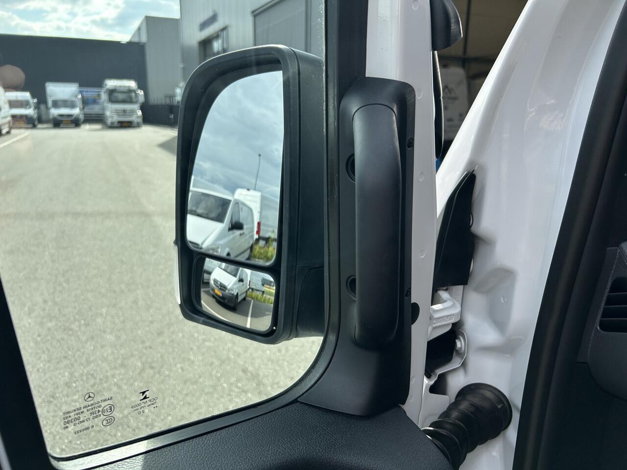 Mercedes-Benz SPRINTER 314 CDI L2 H2 MBUX / Trekhaak / Stand kachel / Camera / Navigatie / Cruise control / Airco / 270 Graden achterdeuren