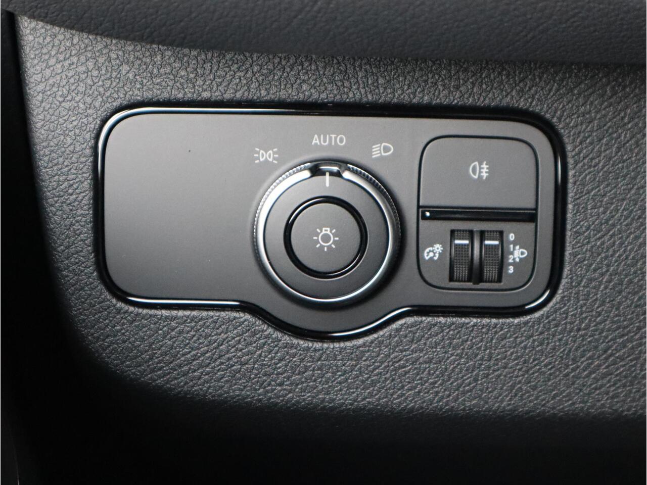 Mercedes-Benz SPRINTER 317 1.9 CDI L2 Pro HD NAVI VOORBER. 3.5T AHW SMARTPHONE INTEGRATIE