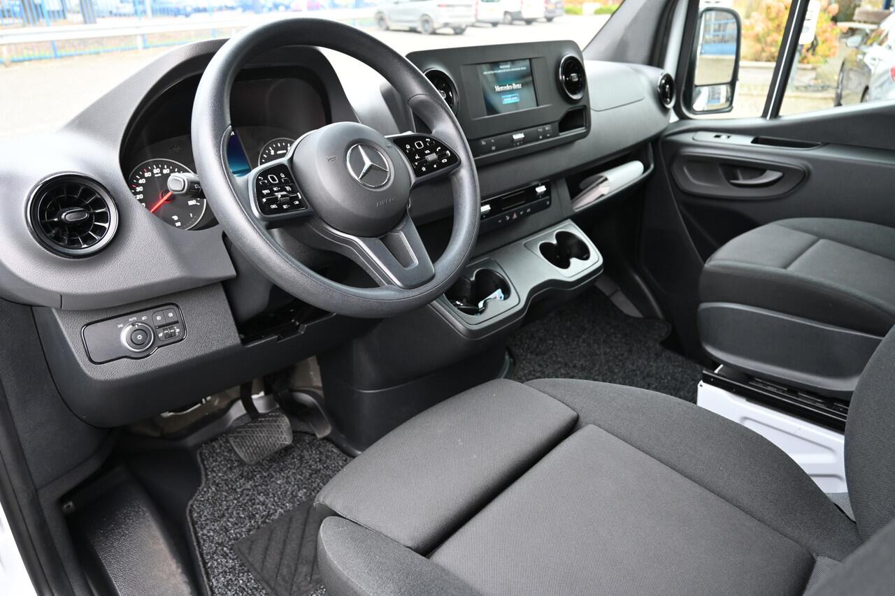 Mercedes-Benz SPRINTER 315 CDI L1H1 RWD MBUX met parkeerpakket en camera, Verwarmde voorruit, Etc.