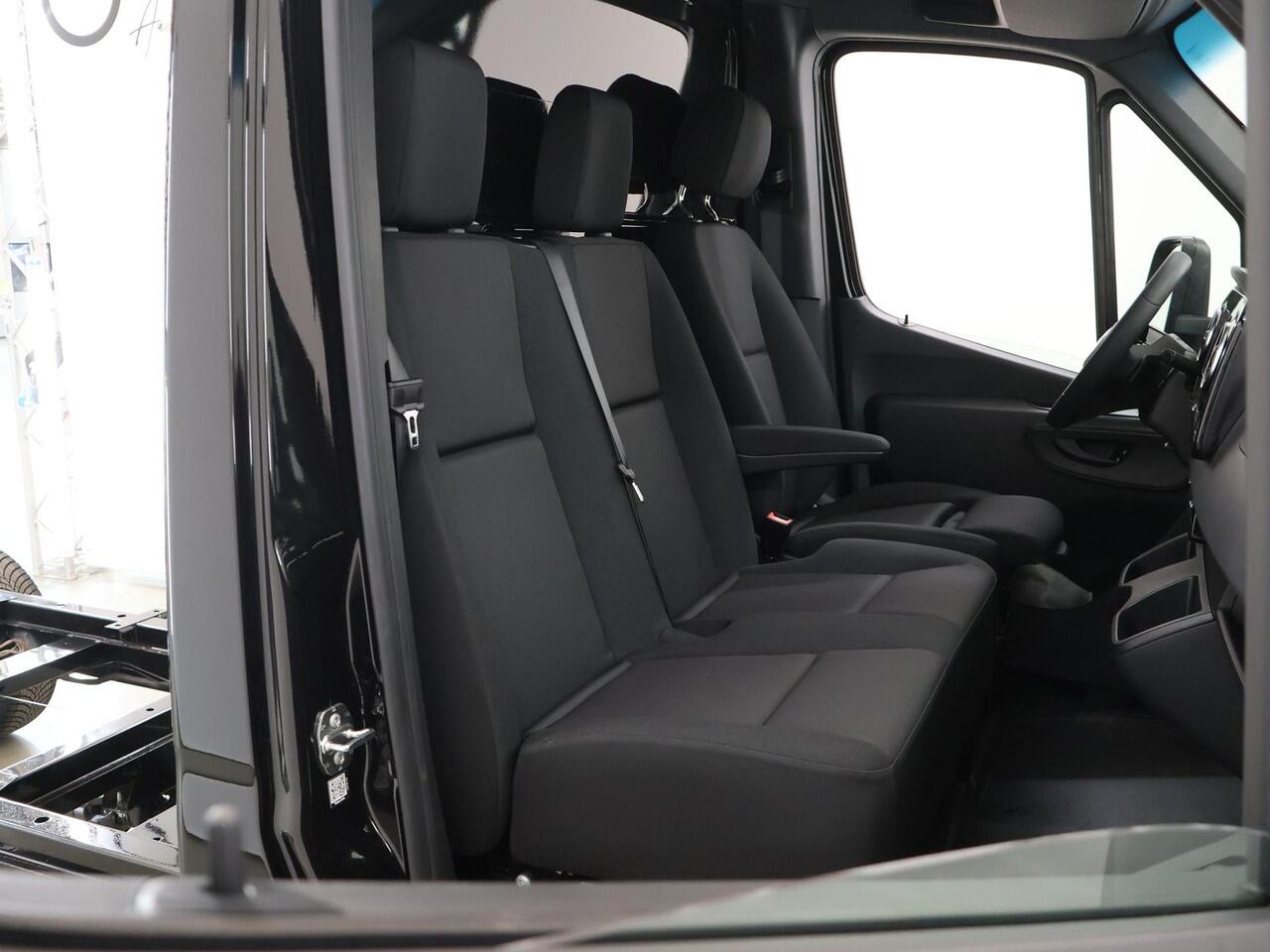 Mercedes-Benz SPRINTER 315 CDI Chassis L3 RWD PRO | Bakwagen | Opbouw is Gesloten Laadbak met Laadklep |