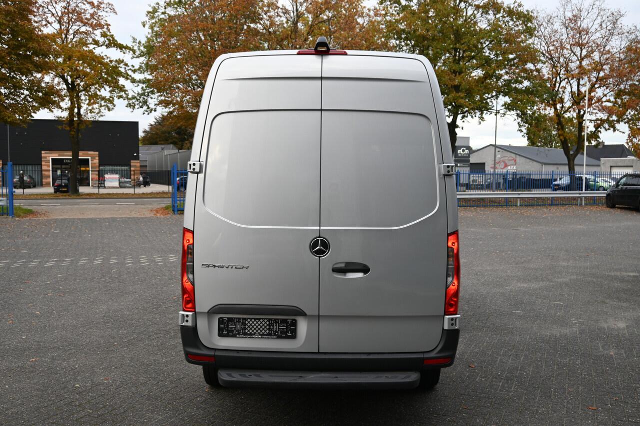 Mercedes-Benz SPRINTER 317 CDI L2H2 RWD MBUX met camera, Led in laadruimte, Opstap