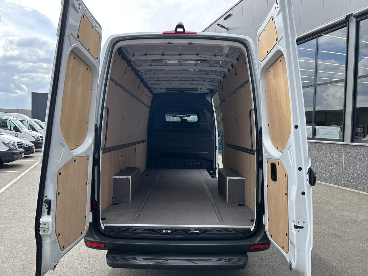 Mercedes-Benz SPRINTER 317 CDI L3 H2 PRO Facelift/ MBUX / Camera / Parkeersensoren / Cruise control / Airco / 270 Graden achterdeuren