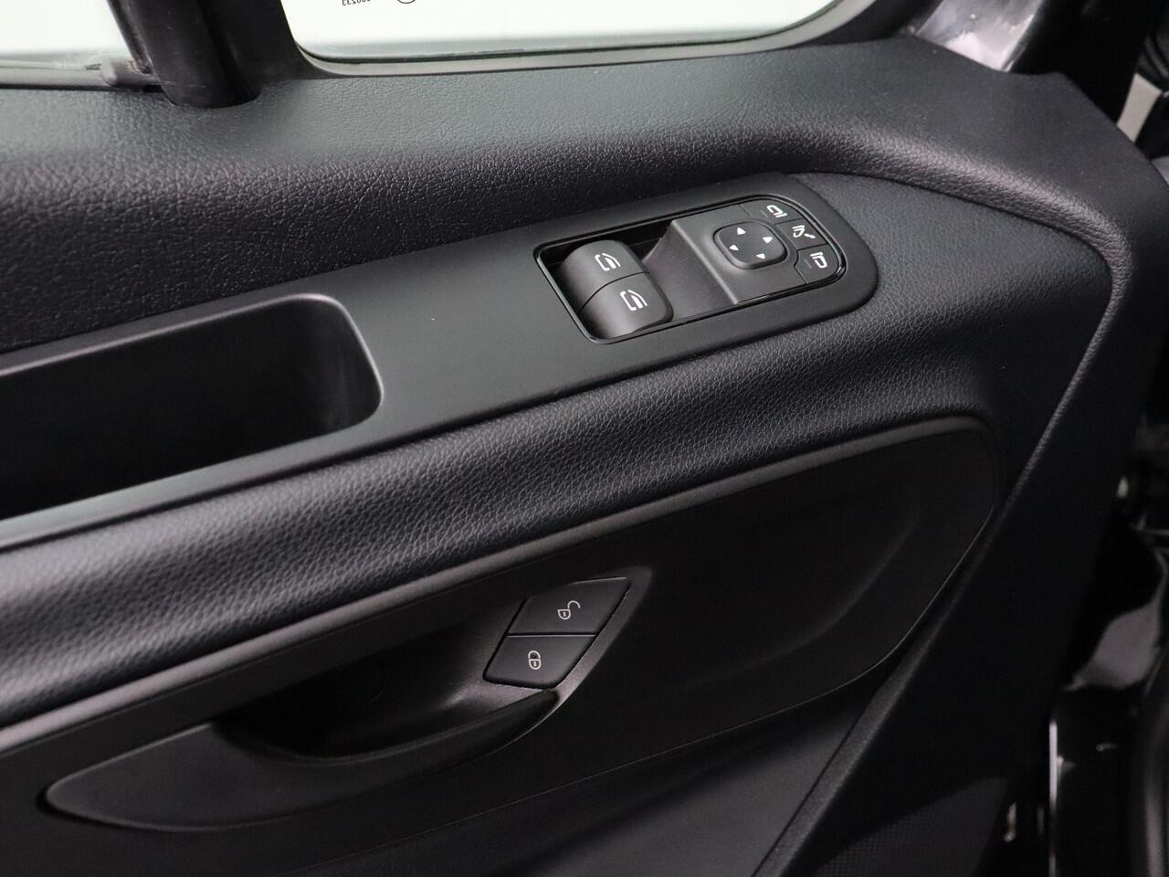 Mercedes-Benz SPRINTER 315CDI 9G-Tronic Automaat L2H2 | 3500Kg TG | Touchscreen | Camera | 3-Persoons | Airco | Cruise