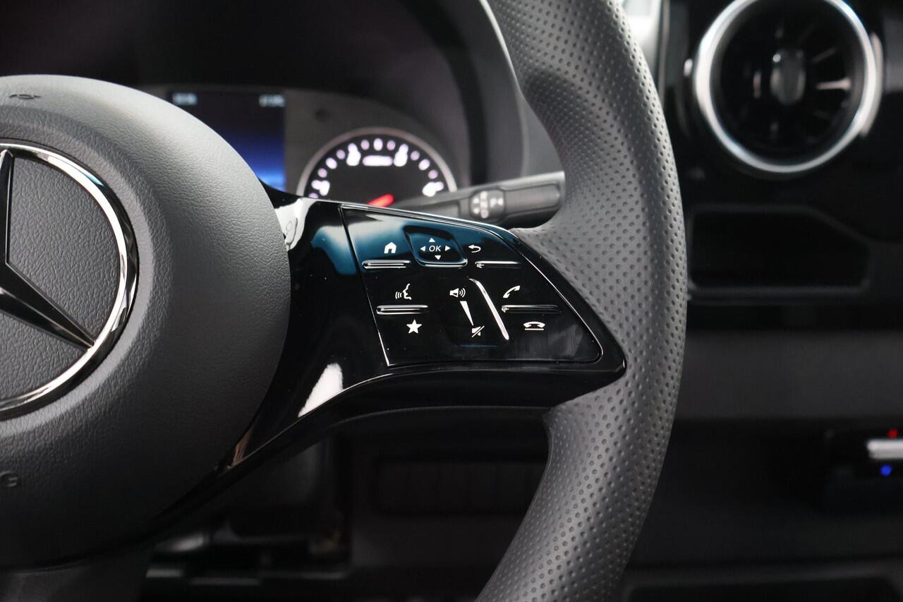 Mercedes-Benz SPRINTER 315 CDI Chassis L2 RWD Automaat ¤64.850,- ex BTW | BPM VRIJ | 3-zits | Achteruitrijcamera | Climate Control | Airco | Cruise Control | Bakwagen | Meubelbak | Laadklep |