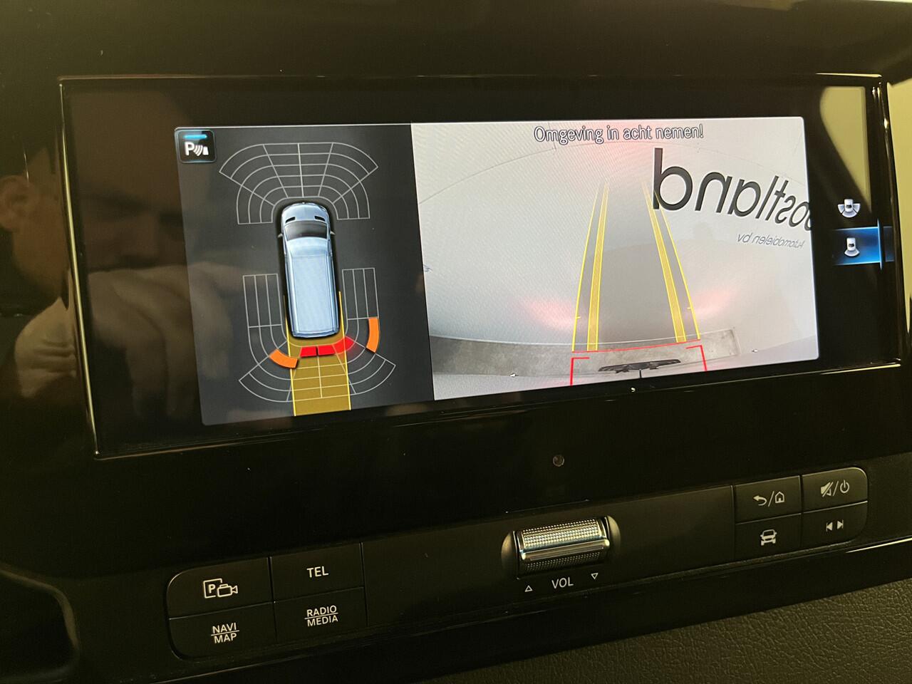 Mercedes-Benz SPRINTER 317 CDI L2H2 RWD Automaat / Servicebus / Sortimo Inrichting / Euro 6 / Airco / Camera / Lier / CarPlay / Cruise Control / Navigatie / 3-Zits / 58.600 KM !!