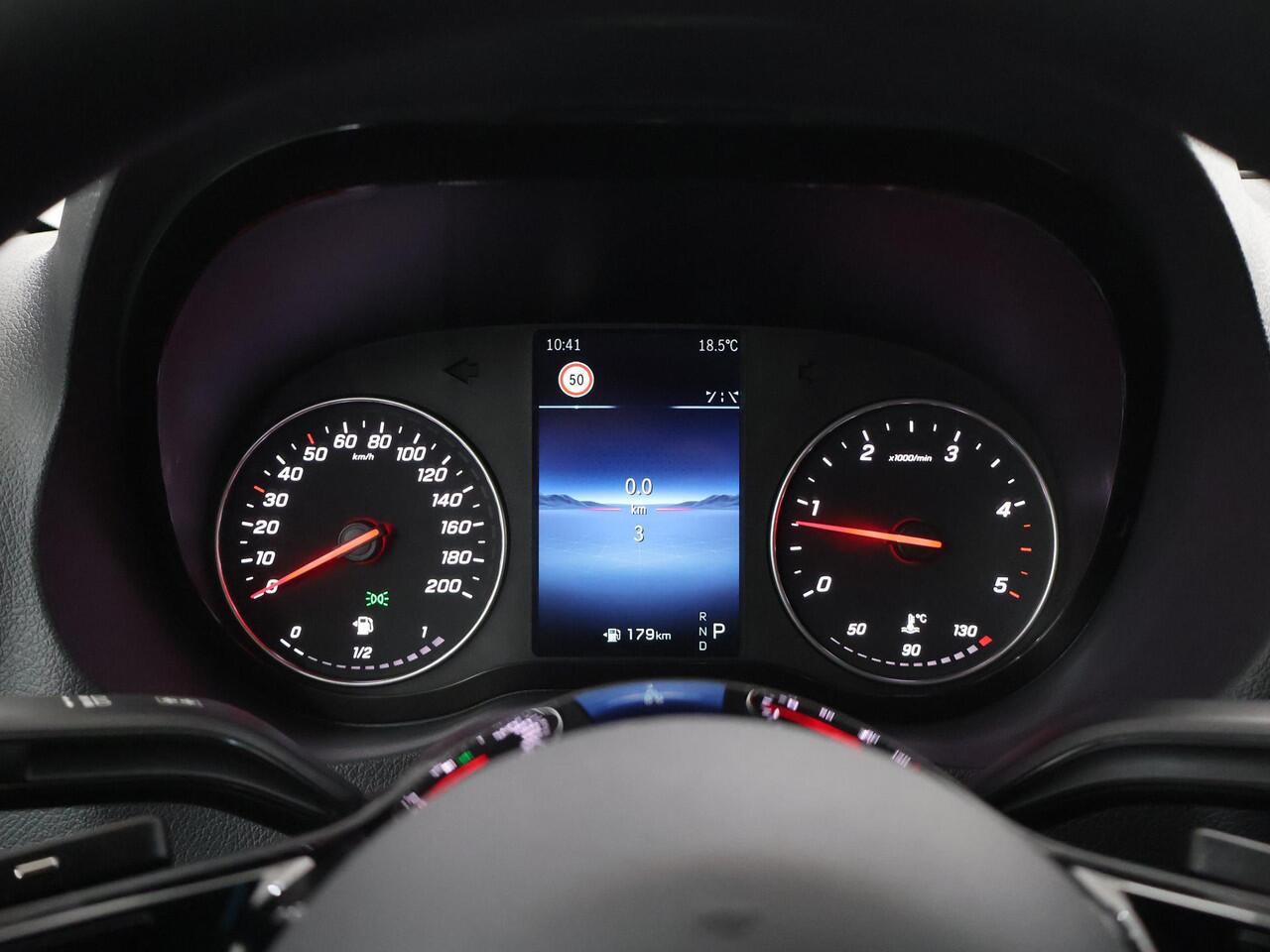 Mercedes-Benz SPRINTER 315 CDI | Aut. | Chassis | L3 | 3500 KG. AHW | Airco | Cruise Control | MBUX Navigatie | Apple Carplay/Android Auto | Lane-Assist | Vierseizoenenbanden | Comfort Bestuurdersstoel | 3500 KG. AHW | ELKE OPBOUW MOGELIJK