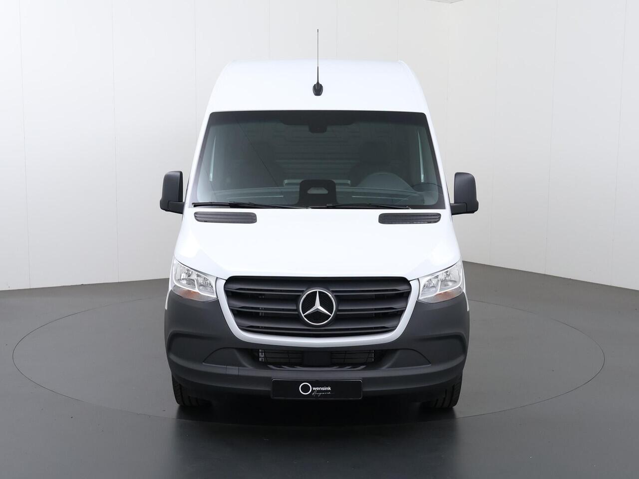 Mercedes-Benz SPRINTER 315 CDI | Aut. | L2 H2 | PRO | 3500 KG. AHW | Apple Carplay / Android Auto | Achteruitrijcamera | Lane-Assist | Side-Assist | Comfort-stoelen | Cruise Control | 3500 KG. AHW |