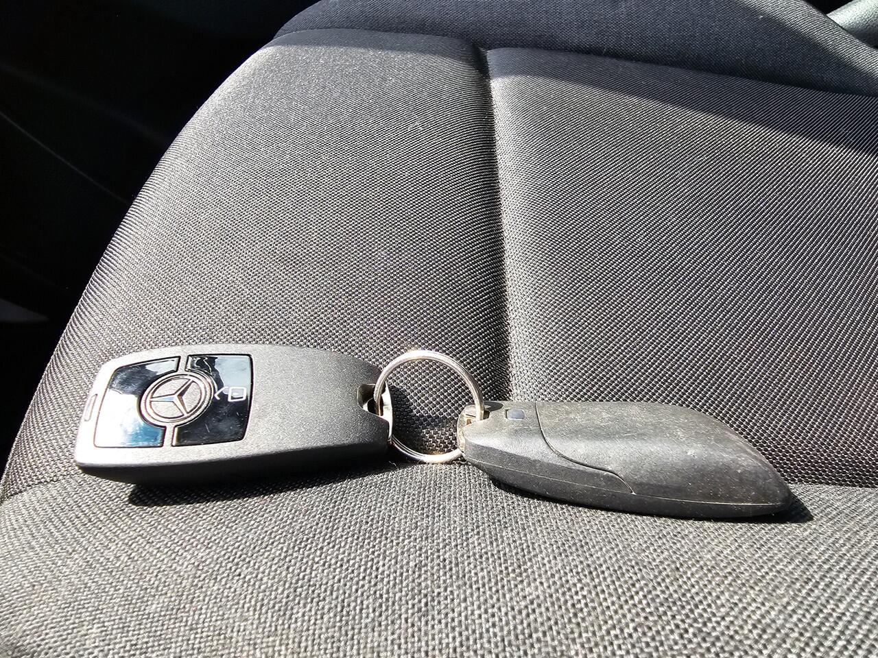 Mercedes-Benz SPRINTER 217 CDI L2 RWD DC Automaat 170 PK * Open Laadbak *