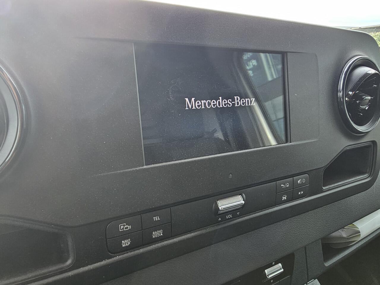 Mercedes-Benz SPRINTER 317 CDI L2-H2 RWD Automaat Glasresteel * Camera * Navi * Cruise *