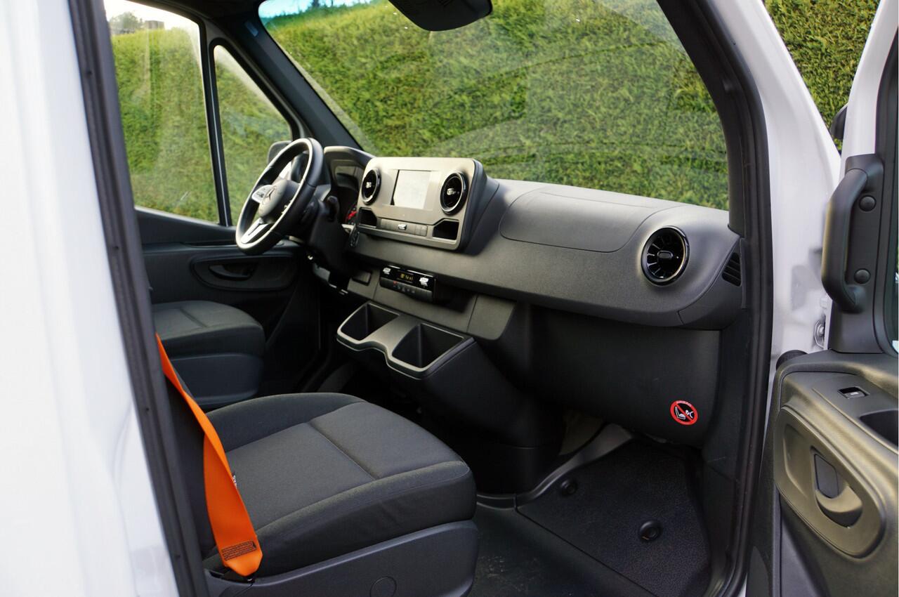 Mercedes-Benz SPRINTER Sprinter 315 FWD 1.9 CDI L2H2 BPM vrij | Dodehoek Distronic LED