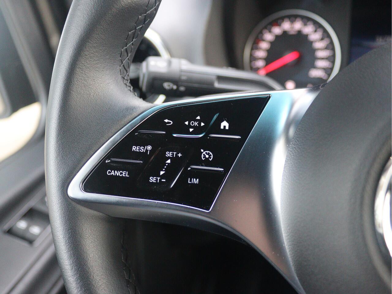 Mercedes-Benz SPRINTER 319 CDI L2H2 Select | AIRCO/CAMERA/CRUISE/3.500KG AHW | Certified