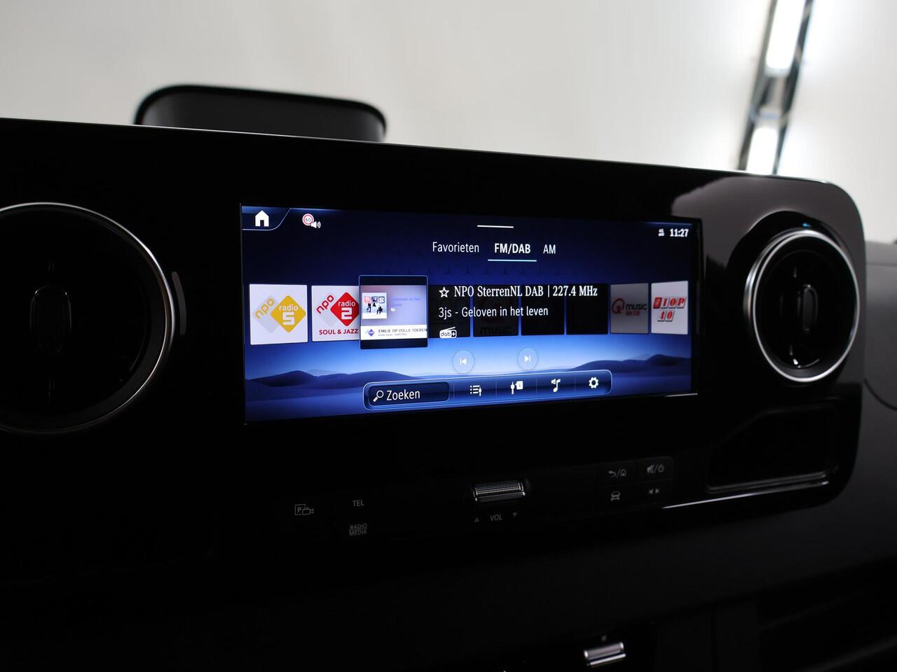 Mercedes-Benz SPRINTER 315 CDI | L2 H2 | Aut. | RWD | PRO 3500 KG AHW | CARPLAY | ANDROID AUTO | 3-ZITS | CRUISE | CAMERA | AIRCO | SPOORASSISTENT | DODEHOEKDETECTIE | METALLIC