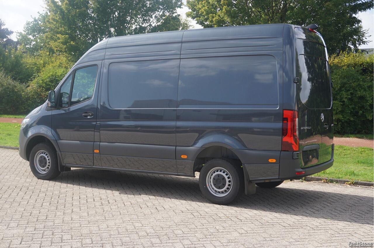 Mercedes-Benz SPRINTER 317CDI Pro L2H2 BPM VRIJ!! 10.25" Mbux Cam, Gev. Stoel, 3.5T Trekgewicht, LED!! NR. A186*