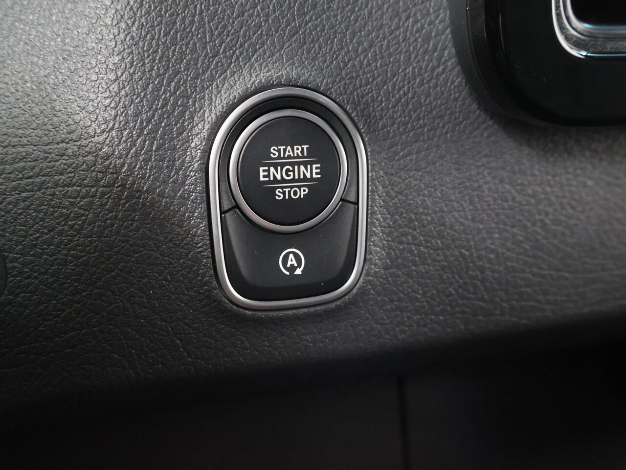 Mercedes-Benz SPRINTER 315 CDI | L2 H1 | RWD | PRO | Parkeercamera | Airco | Dodehoekassistent | Zijwindassistent | Cruise Control | Chauffeursstoel |