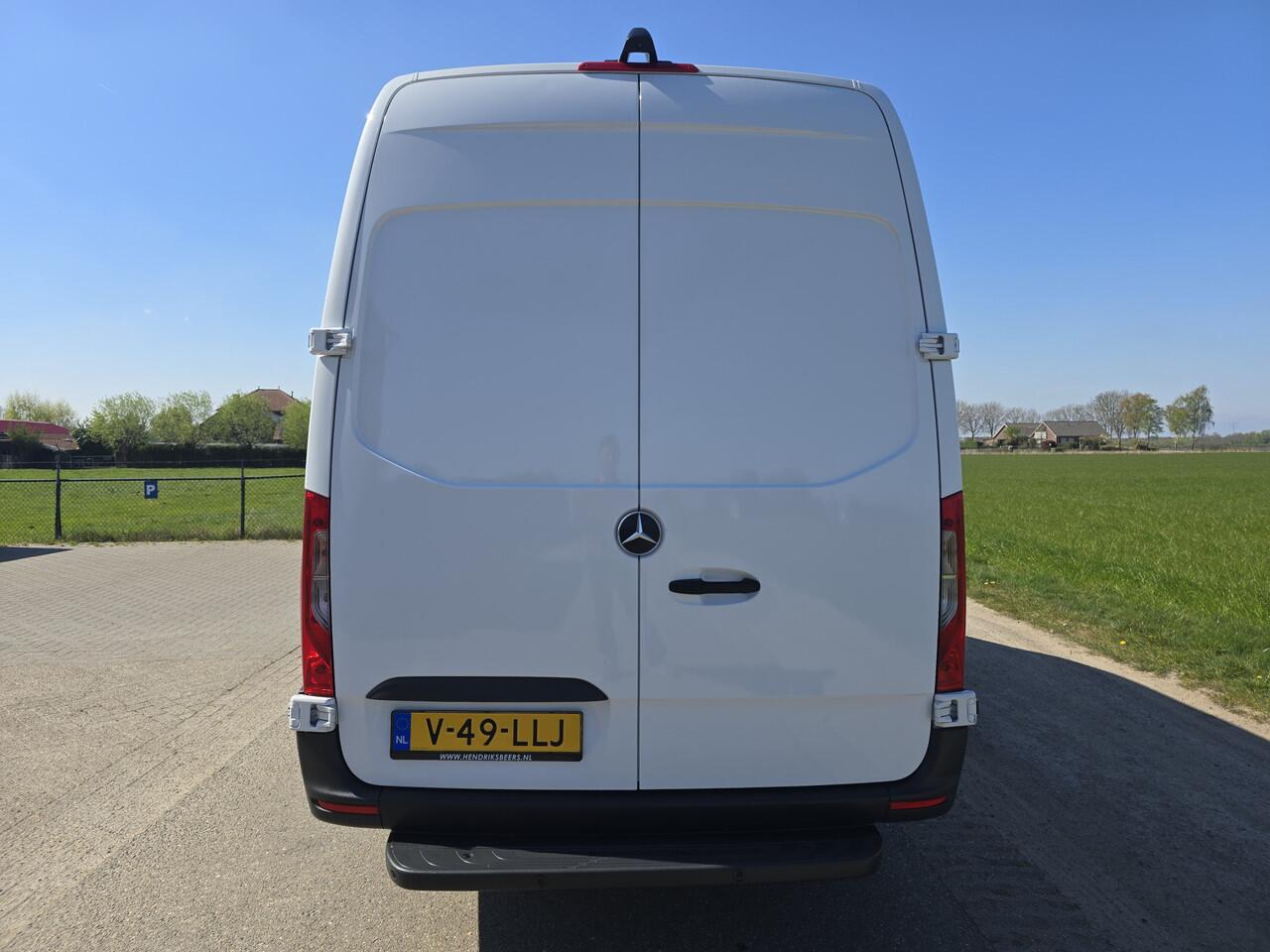Mercedes-Benz SPRINTER 315 1.9 CDI L3 H2 RWD - 150 Pk - Euro 6 - MBUX - ParkeerCamera