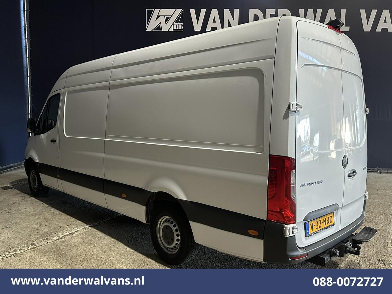 Mercedes-Benz SPRINTER 317 CDI 170pk 3500kg Trekhaak L3H2 Euro6 Airco | Camera | Apple Carplay | Android Auto | Cruisecontrol Stoelverwarming, Bijrijdersbank