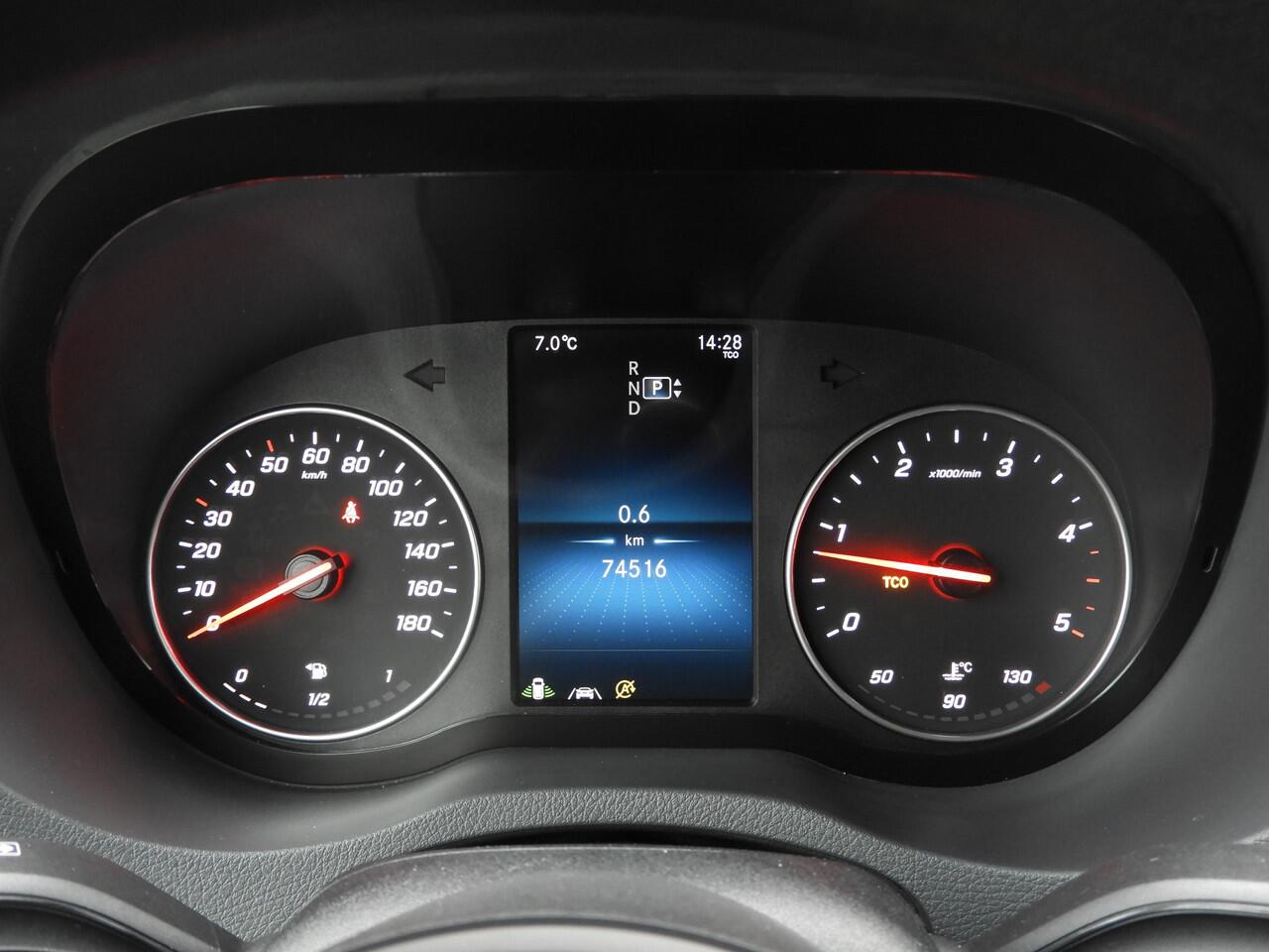 Mercedes-Benz SPRINTER 516 2.2 CDI L2H2 EURO VI-D AUT | LAADKLEP