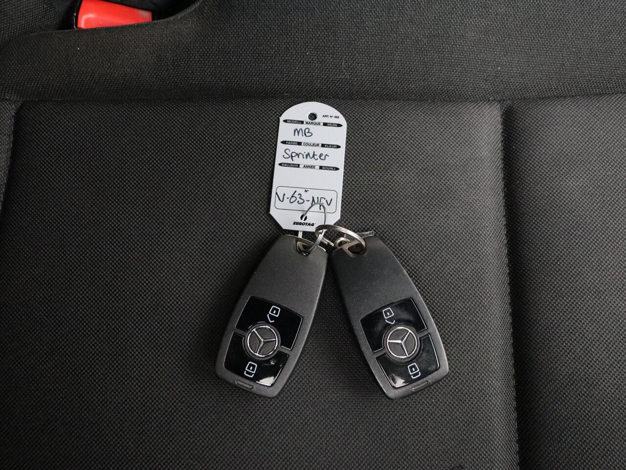 Mercedes-Benz SPRINTER 315CDI L2H2 | Multimedia Touchscreen Mbux | Camera | Airco | Cruise | Betimmering