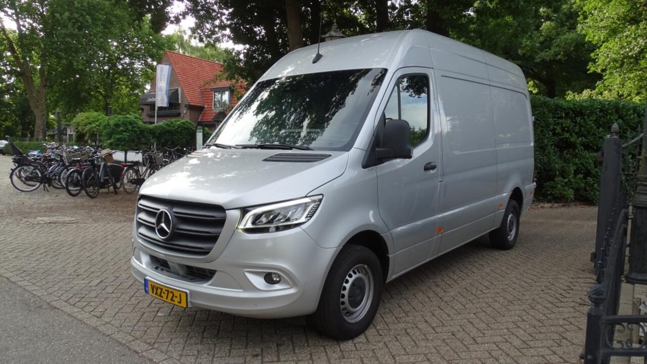 Mercedes-Benz SPRINTER 319 1.9 CDI L2H2 VOL OPTIES 1e eig