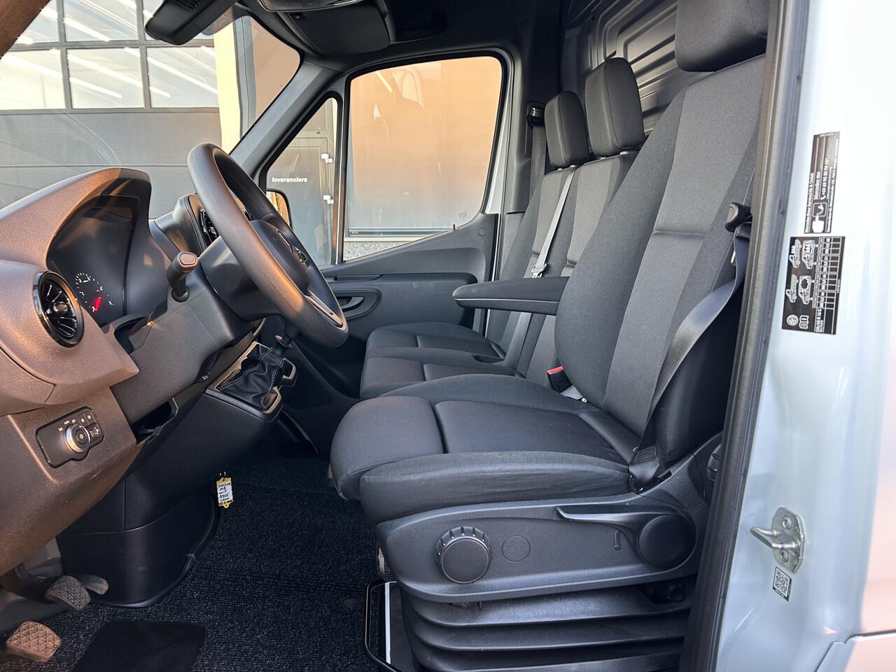 Mercedes-Benz SPRINTER 317 CDI L2 H2 MBUX / 360 Camera / Navigatie / Cruise control / Airco / 270 Graden achterdeuren