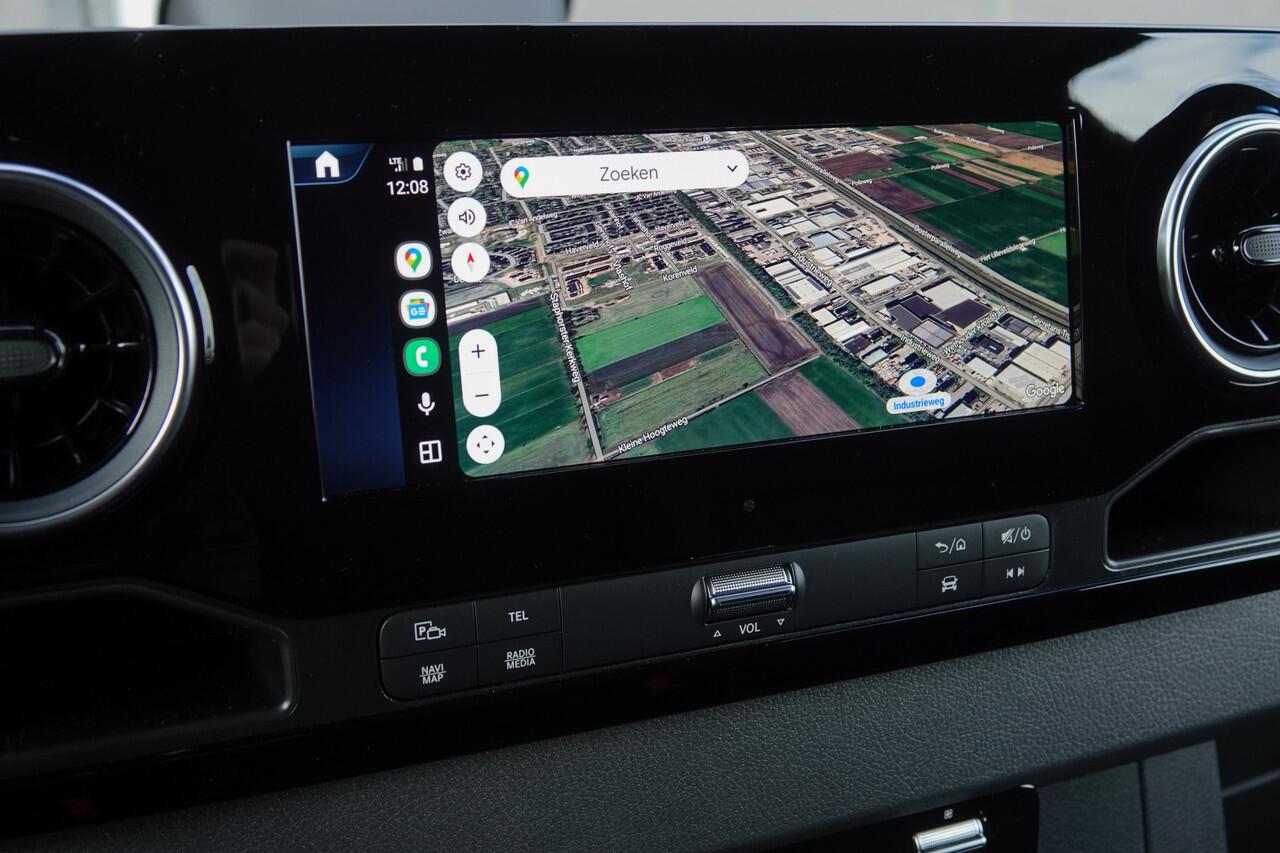 Mercedes-Benz SPRINTER 4x4 319Cdi 190Pk 9G-tronic | L2H2 | 2x Schuifdeur | 4WD | AWD | Bullbar | Treeplanken | 18'' All Terrain | Obsidian Black