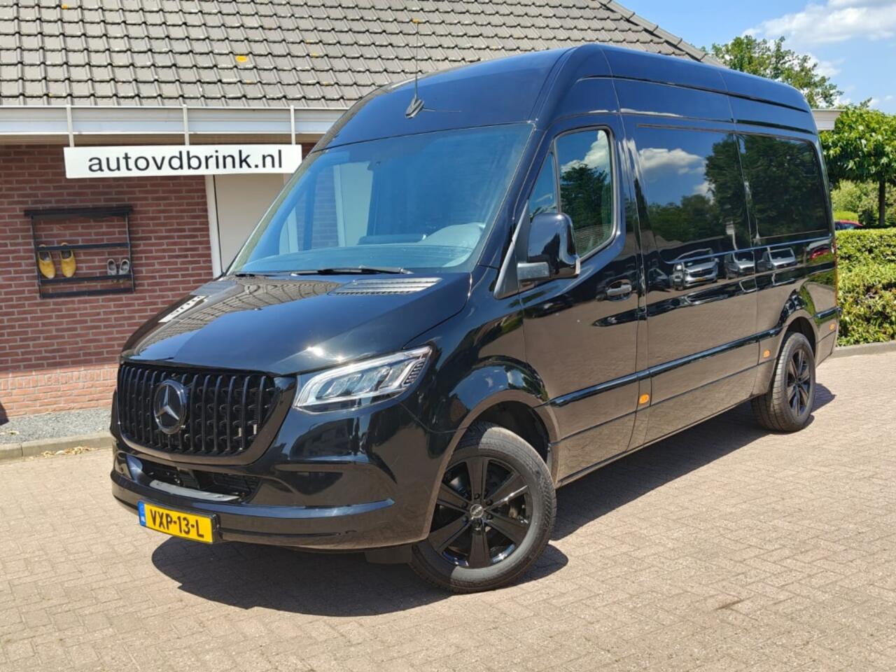 Mercedes-Benz SPRINTER 319 3.0 CDI L2H2, V6 / LED / 3500KG / APPLE CARPLAY / ANDROID AU