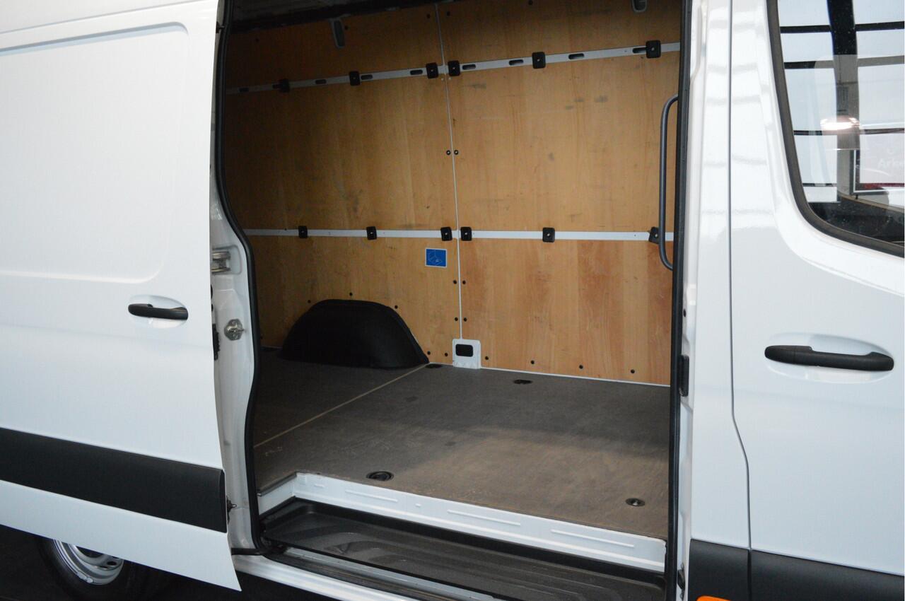 Mercedes-Benz SPRINTER 315 1.9 CDI L2H2 app connect cruise pdc camera 150 pk !!