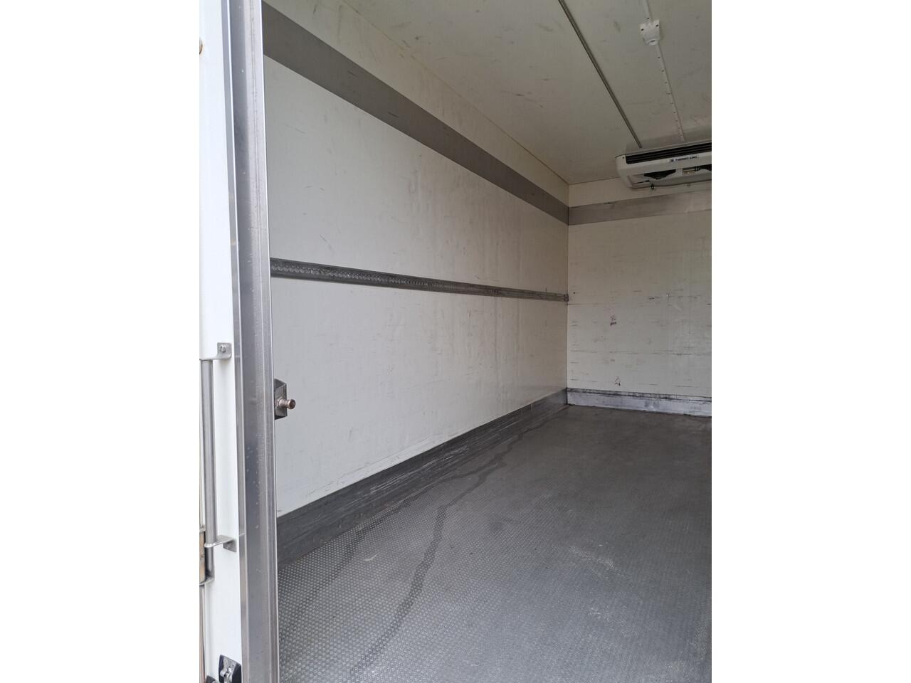 Mercedes-Benz SPRINTER 314 CDI AUTM. EURO 6 KOELWAGEN / VRIESWAGEN THERMO KING Airco Achteruitrijcamera Verwarmdevoorstoel