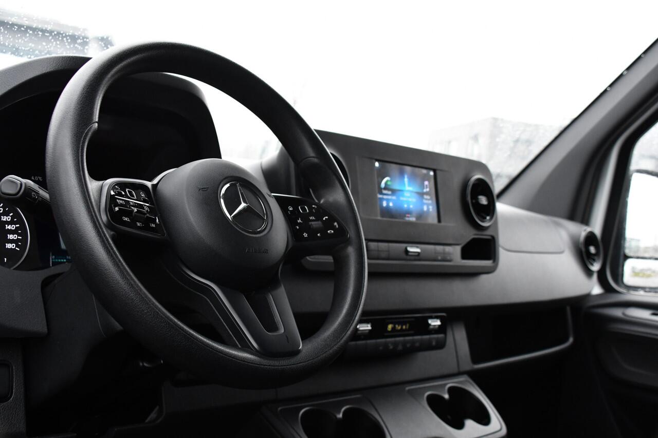 Mercedes-Benz SPRINTER 316 2.2 CDI L2H2 PB Edition Camera, Cruise, Carplay, LED, 164PK, Automaat, Trekhaak, Stoelverwarming, Standkachel, UNIEK!