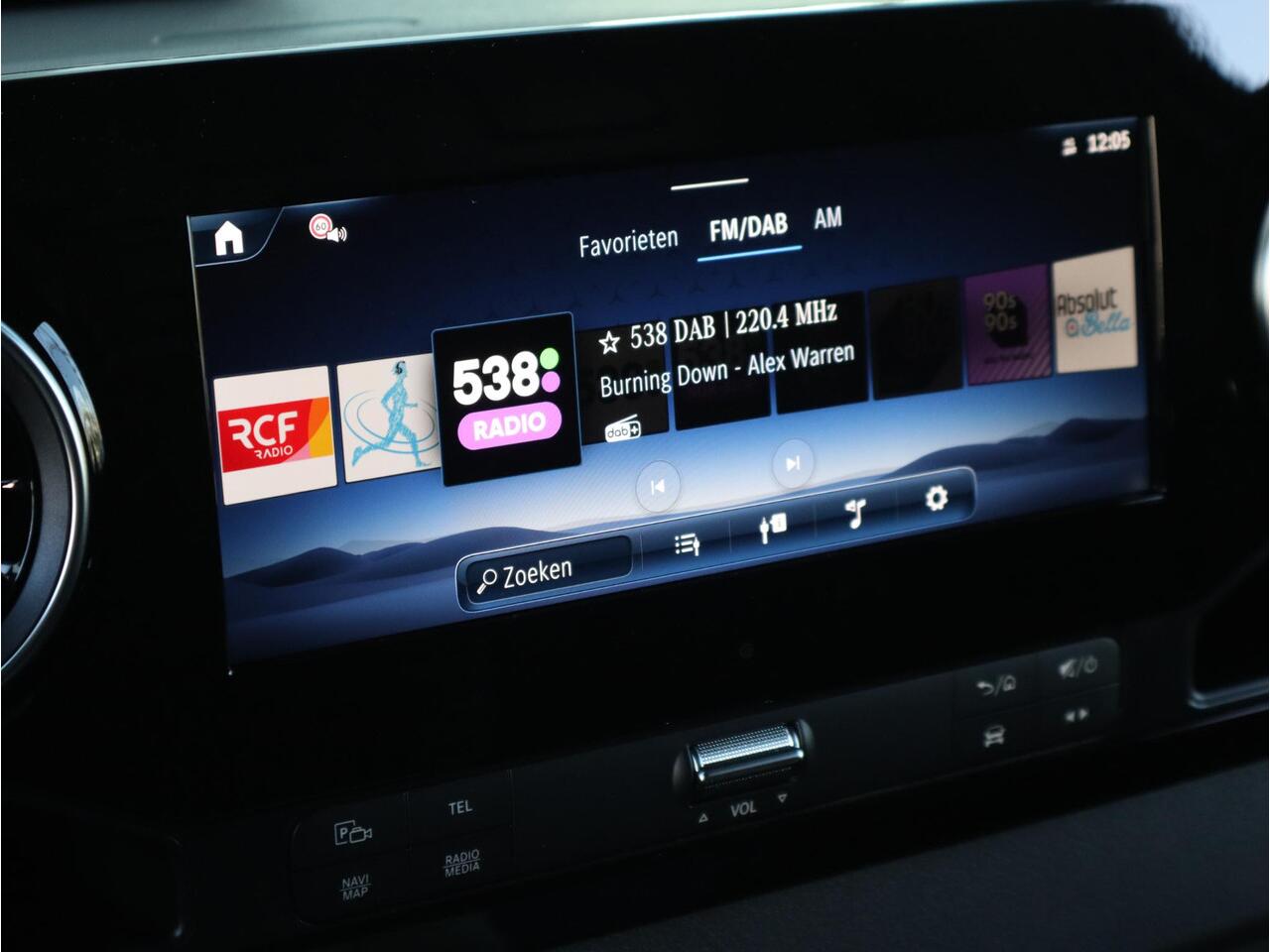 Mercedes-Benz SPRINTER 317 L2 Pro LED NAVI VOORBER. 3,5T AHW