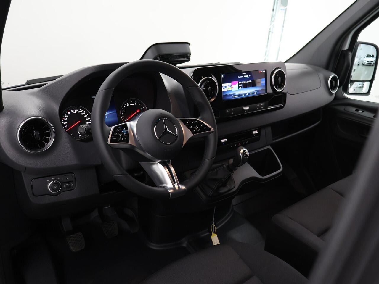 Mercedes-Benz SPRINTER 315 CDI | L2 H1 | RWD | PRO | Parkeercamera | Airco | Dodehoekassistent | Zijwindassistent | Cruise Control | Chauffeursstoel |