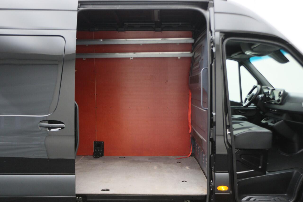 Mercedes-Benz SPRINTER 315 CDI Automaat L2H2 FWD Leer, Apple Carplay, Camera, Cruise, LED, Imperiaal, Trekhaak, 16''