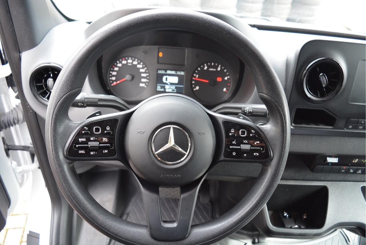 Mercedes-Benz SPRINTER 316 2.2 164PK L3H2 Automaat | Cruise | 3 Zits | Camera | EURO 6 |