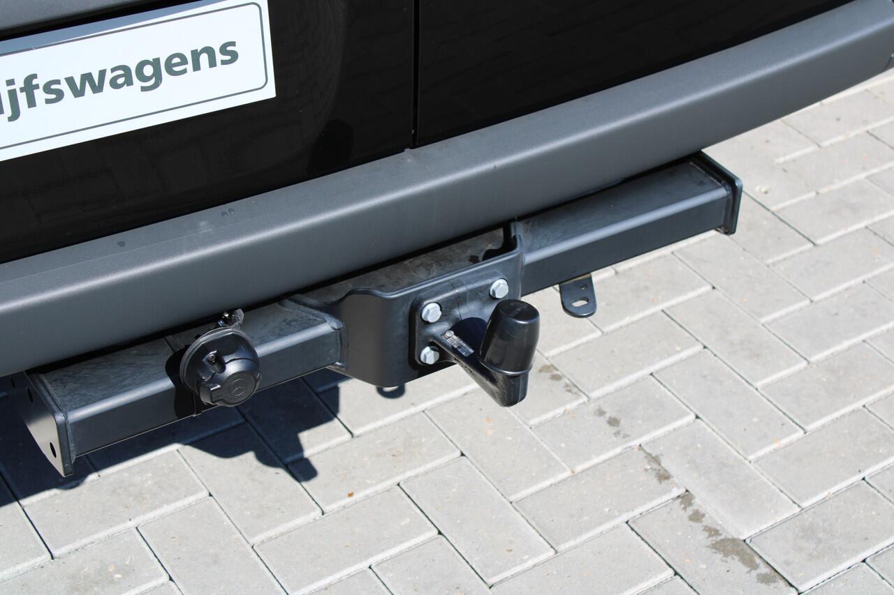 Mercedes-Benz SPRINTER 317CDI L2H2 Select - LED - Mbux 10 - 3.5t Trekhaak - Geveerde Stoel - Betimmering - Camera - Carplay - Blind spot - Cruise - Rijklaar