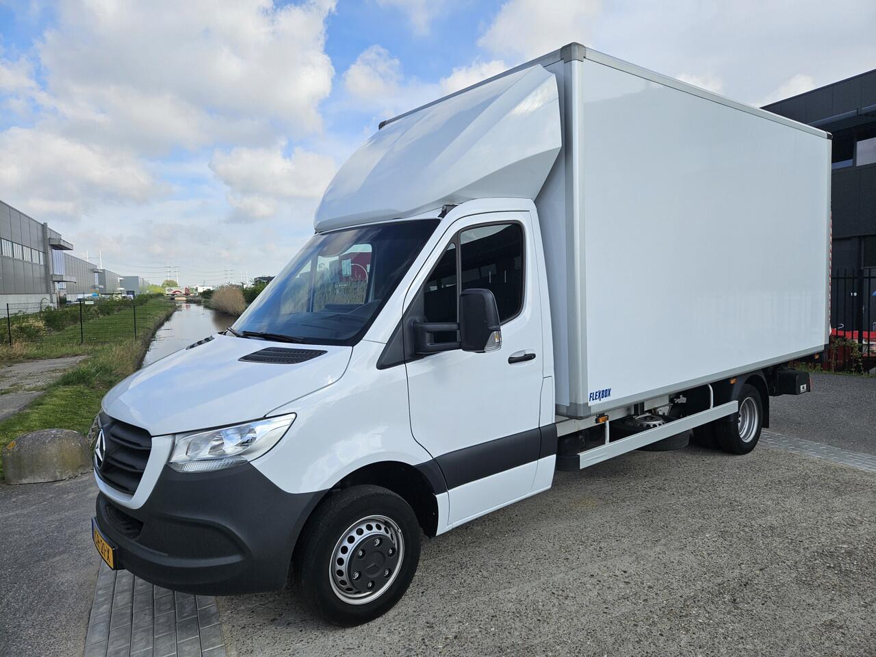 Mercedes-Benz SPRINTER 515 CDI autm bak + klep , trekhaak 1-2023 klein rijbewijs
