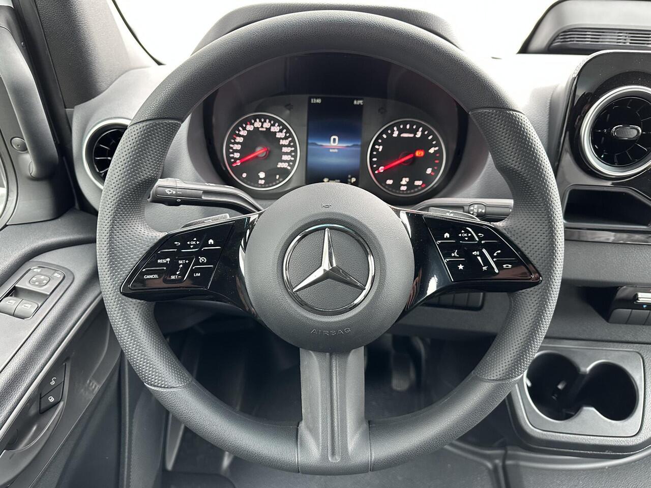 Mercedes-Benz SPRINTER 317 CDI Bakwagen Laadklep