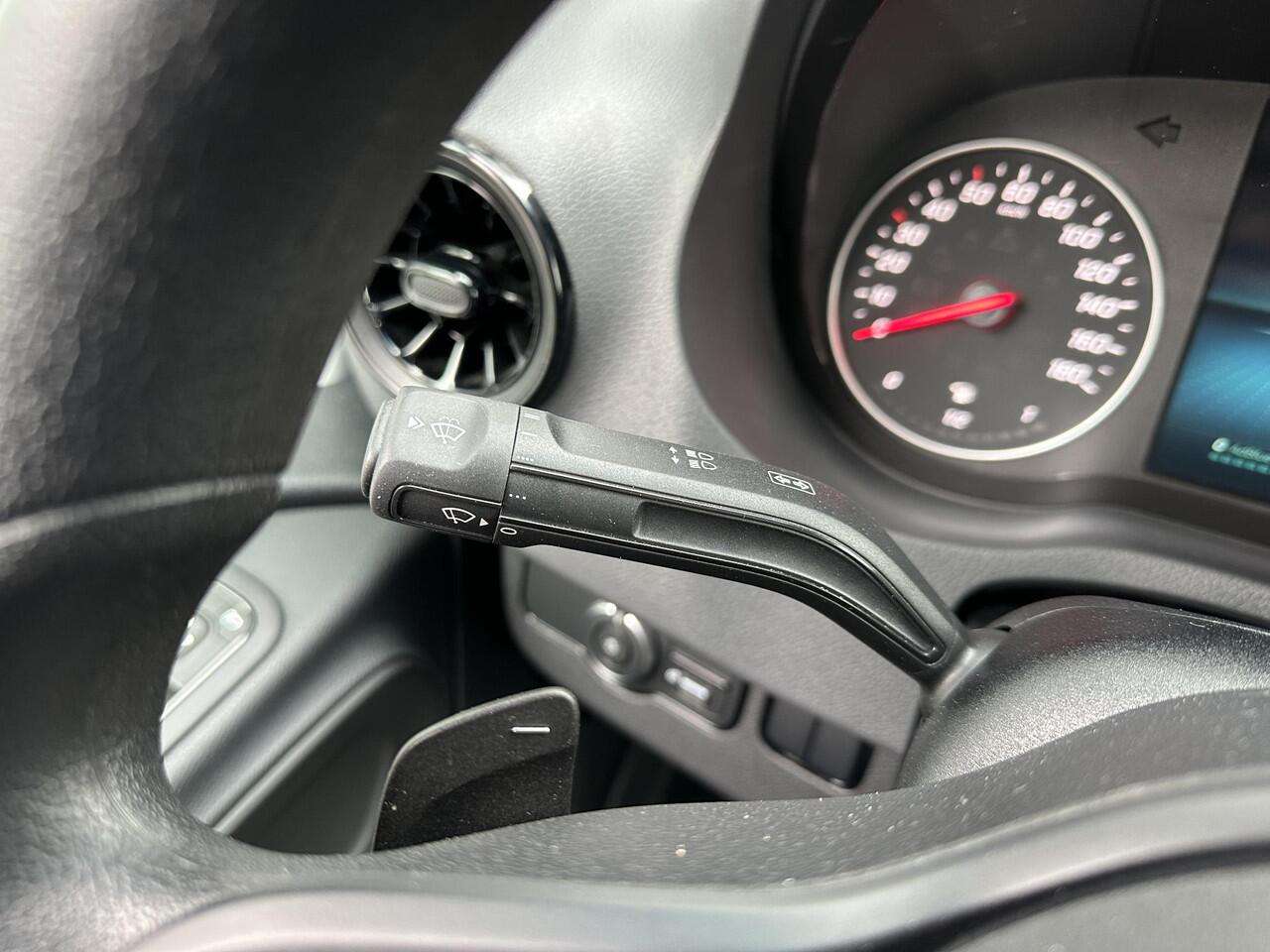 Mercedes-Benz SPRINTER 519 CDI Koel-Vries installatie Dag en Nacht Vleesvervoer Hangwerk Bakwagen