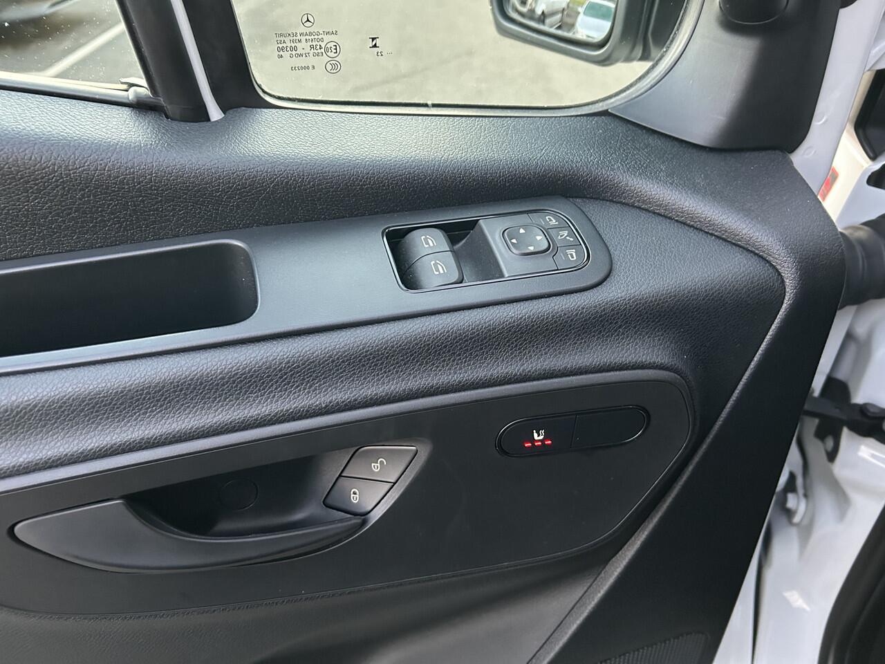 Mercedes-Benz SPRINTER 317 CDI L3 H2 MBUX / 360 Camera / Geveerde stoel / Navigatie / Cruise control / Airco / 270 Graden achterdeuren